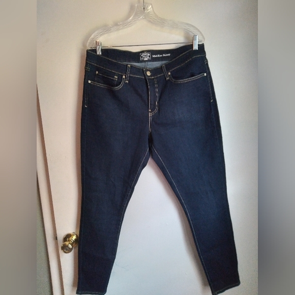 NWOT Levi's skinny stretch jeans - Picture 2 of 15